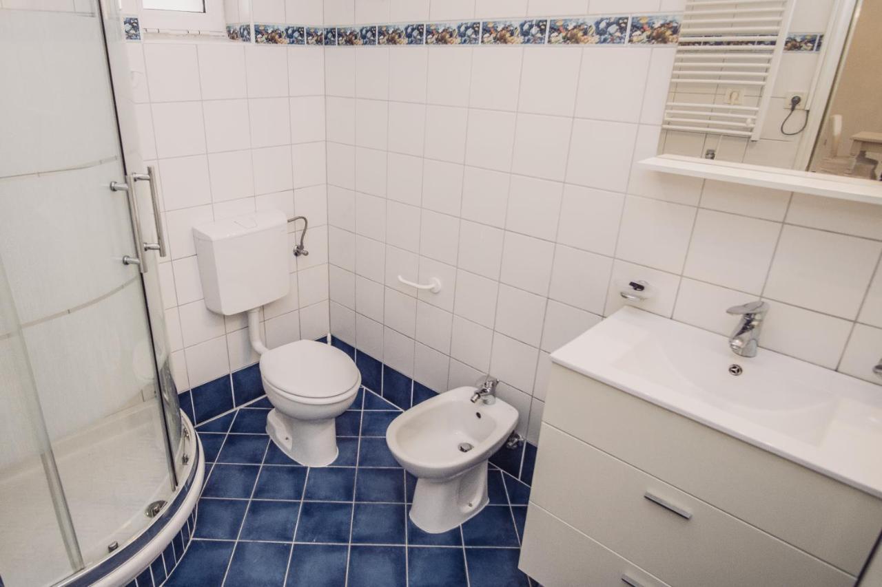 罗维尼La Casa Isabella公寓 外观 照片